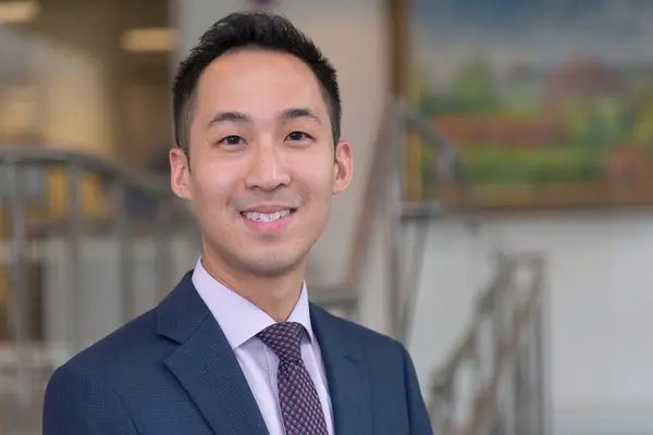 Headshot of integrative medicine specialist Dr. Kevin Liou. 